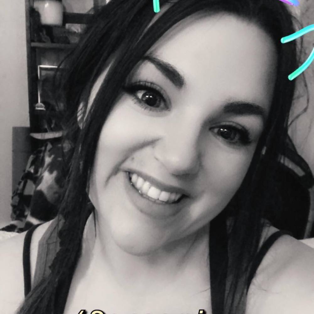 Meet your Posher, Wallis